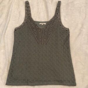 Maurice’s size medium tank top